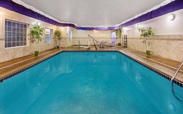 La Quinta Inn & Suites Dickinson