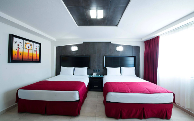 Hotel Portonovo Plaza Malecón