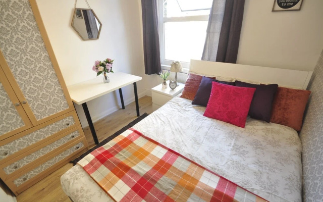 Old Nichol Guest Apartment