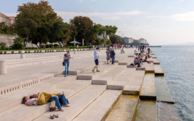 Close to the Centre, 2-bedroom Apartment Zara Verde