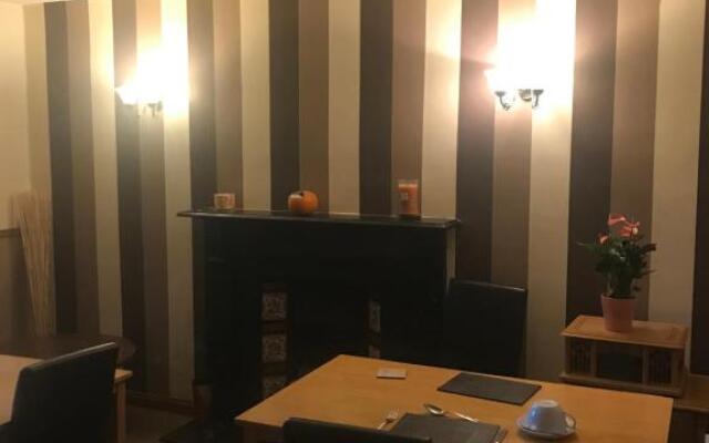 Roselodge Guest House