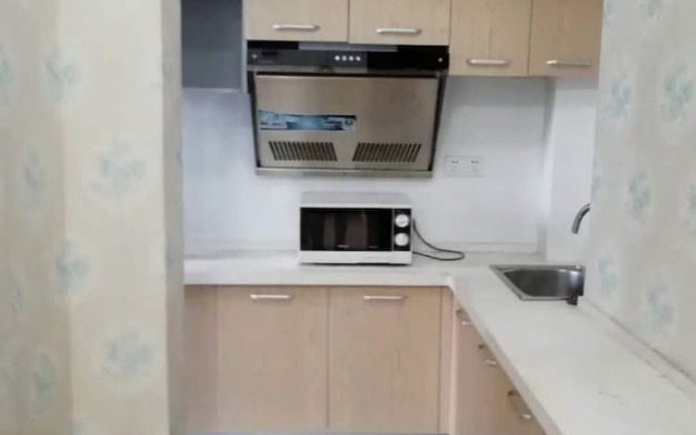 Wuhan Loving Home Apartment