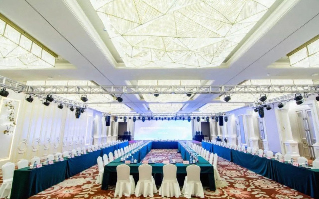 Weihaiwei Hotel