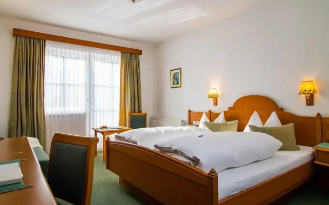 Tennis & Golf Hotel Höllrigl