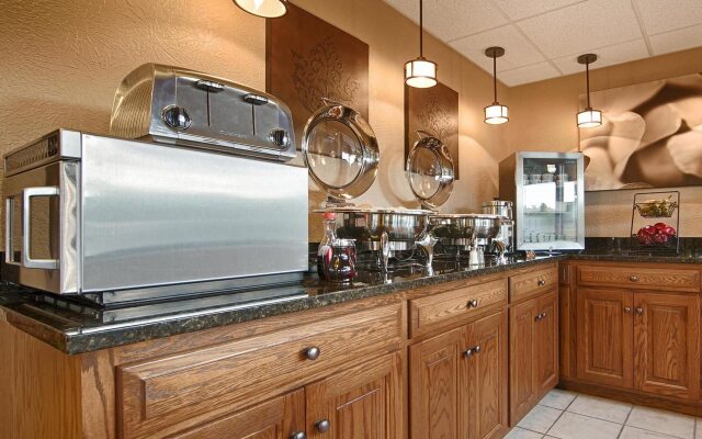 Best Western PLUS Caldwell Inn
