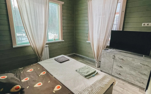 Дом в лесу с баней и чаном