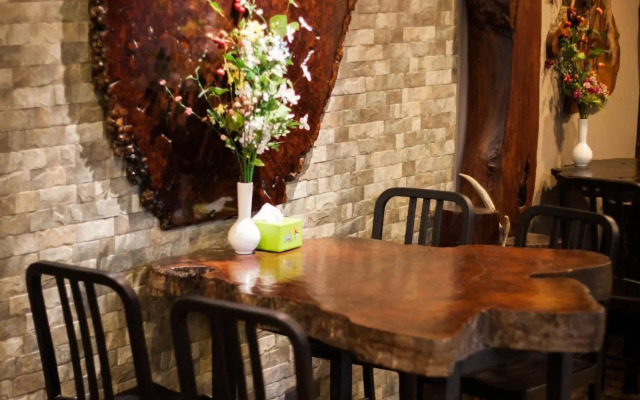Nature Boutique Hotel