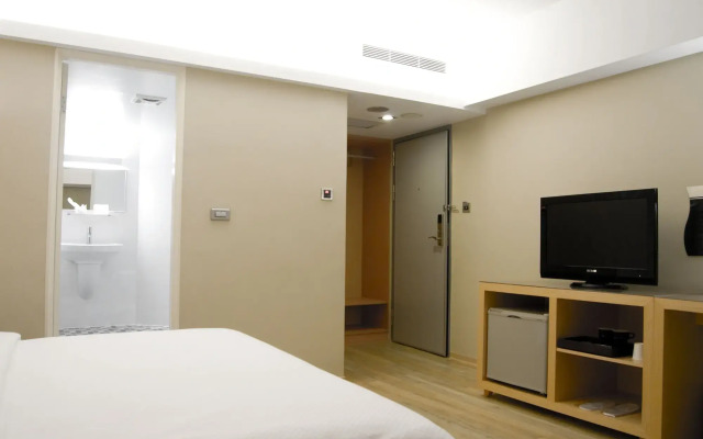 The Riverside Hotel Esthetics