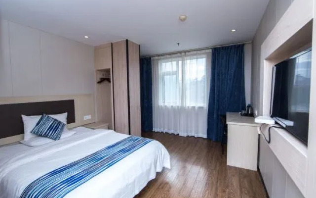 Nanyuan Inn (Ningbo Tianyi Square Caihong South Road)