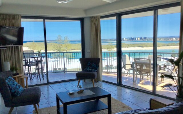 Centrepoint Holiday Apartments