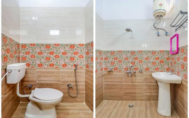 Deep Comfort Inn by OYO Rooms