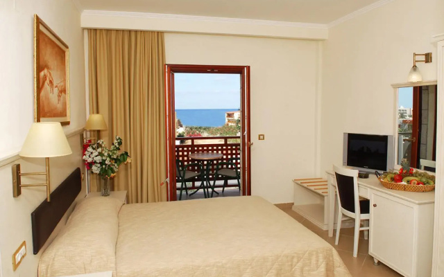 Cactus Village Hotel  Bungalows