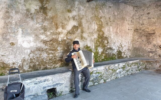 Captivating 2 Bedroom Apartment in Acquaseria