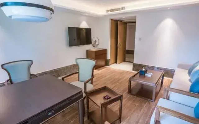 Starway Hotel (Chongqing Tongnan Avenue Branch)