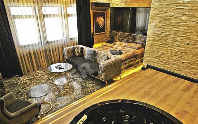 Black House