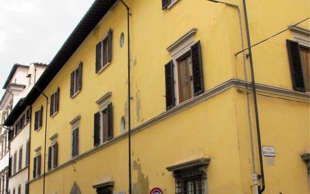 Florentine Palazzo - 4 bedrooms - Historic Center apt