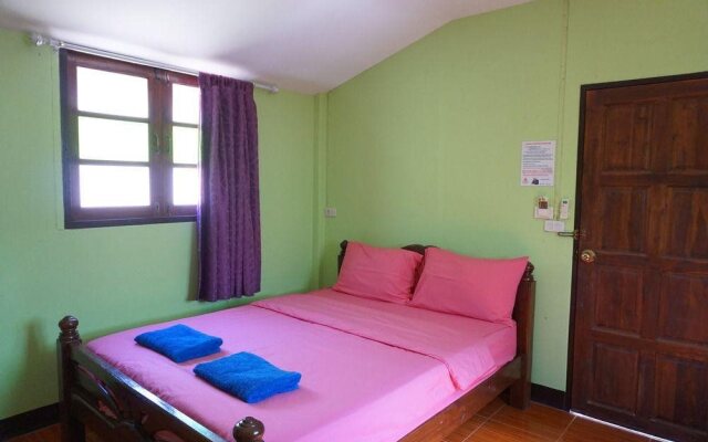 Ban Sabai Dee Resort 2