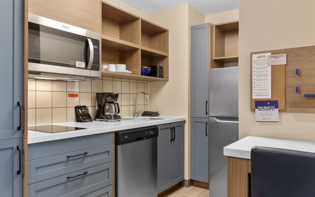 Candlewood Suites Collingwood by IHG