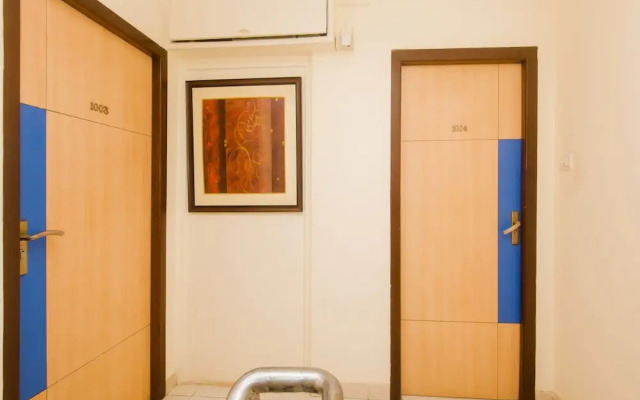 Blue Sapphires By OYO Rooms