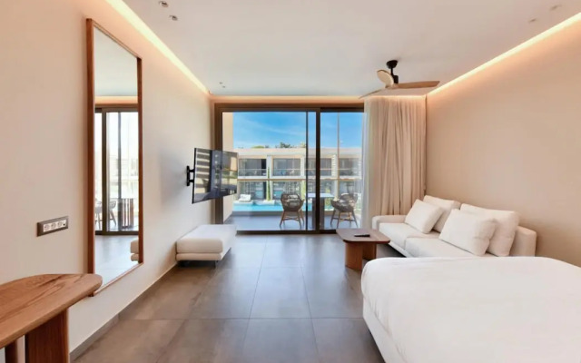Royal Pearl Island Chios Hotel & Spa