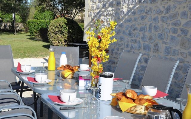 Luxury Villa with Private Pool in Saint-Victor-de-Malcap