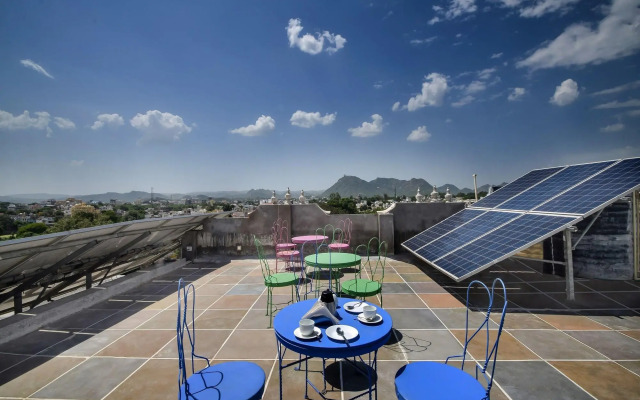 Shiv Villa By OYO Rooms