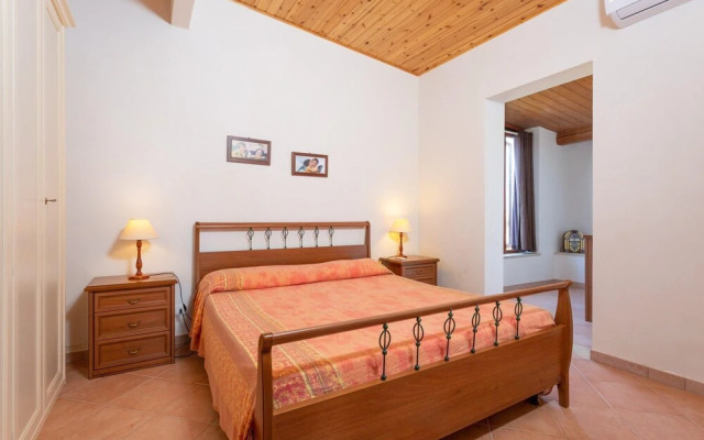 Villa Dune Walk to Beach Sea Views Wifi - 2887