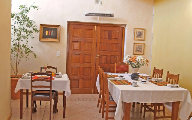 A Tuscan Villa Guest House