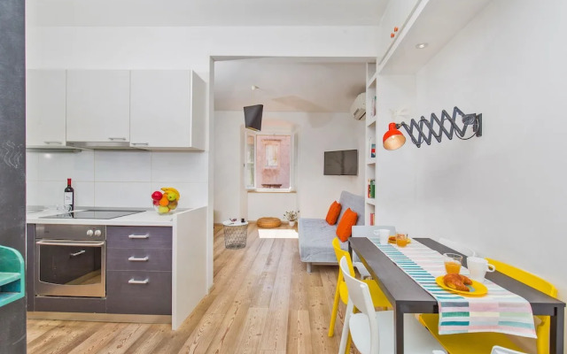 Apartment & Room Joy