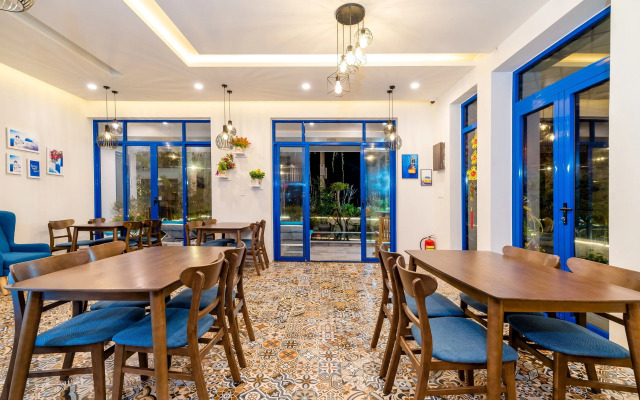 Chez Mimosa Hoi An Blue Villa