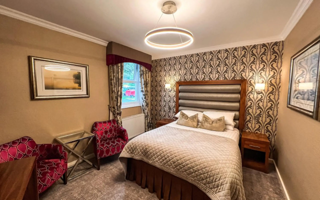 Lodore Falls Hotel & Spa