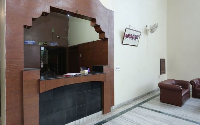 OYO 16906 Hotel Balsons