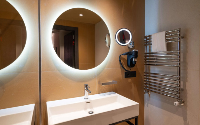 Bleis Hotel
