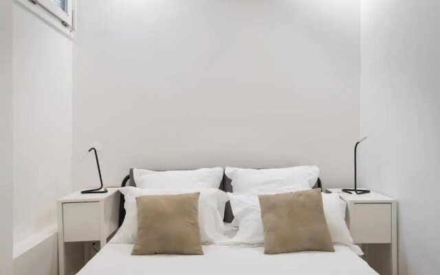 Montmartre - 3 Bedrooms apartment - 6 Guests - AC