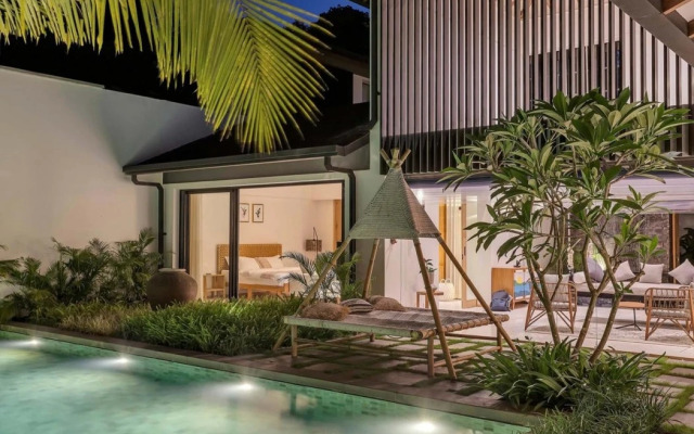 Over Water Villas - Rumah Hutan