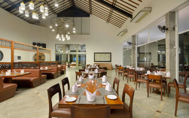 South Lake Resort Koggala