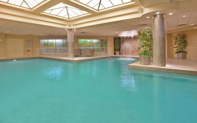 Radisson Plaza Hotel at Kalamazoo Center