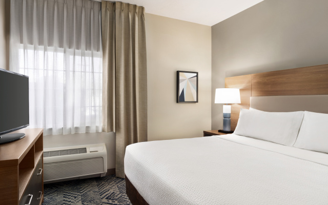 Candlewood Suites Boise-Meridian by IHG