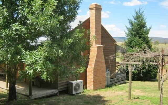 Colby Cottages, Wooragee near Beechworth