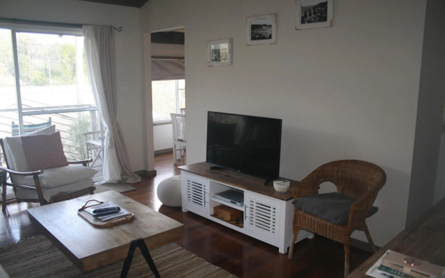 The Beach Hut Avoca Beach NSW