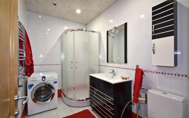 Aram street, 2 bedrooms Beautiful and Spacious apartment DI486
