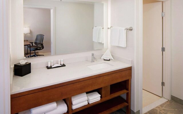 Embassy Suites by Hilton Boston Marlborough