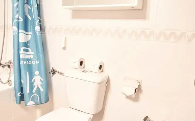 Pureza Oasis by Valcambre