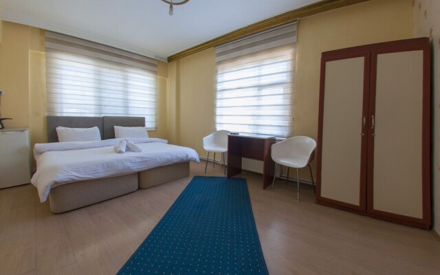 Pause Hotel