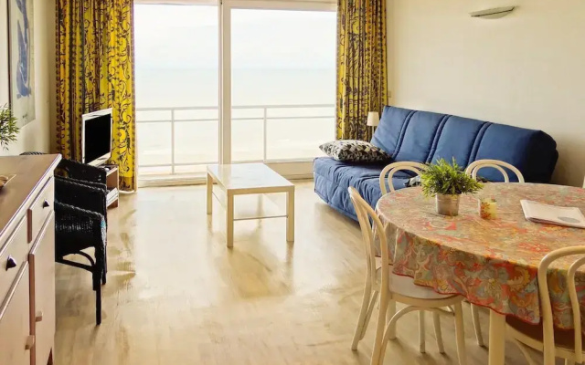 Seaside Getaway w/ Balcony