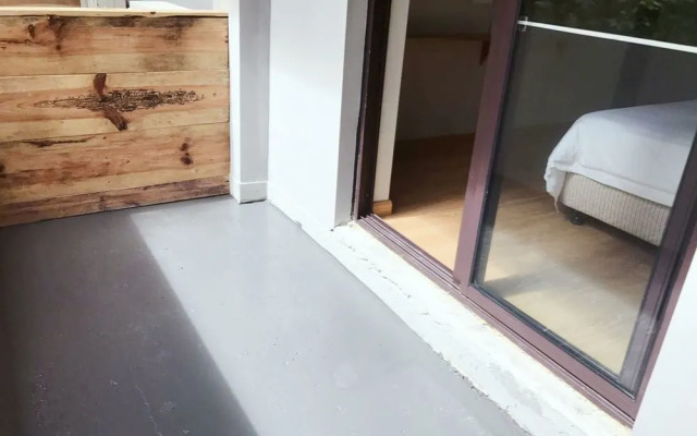 Qiandaohu Blue Mountain Youth Hostel