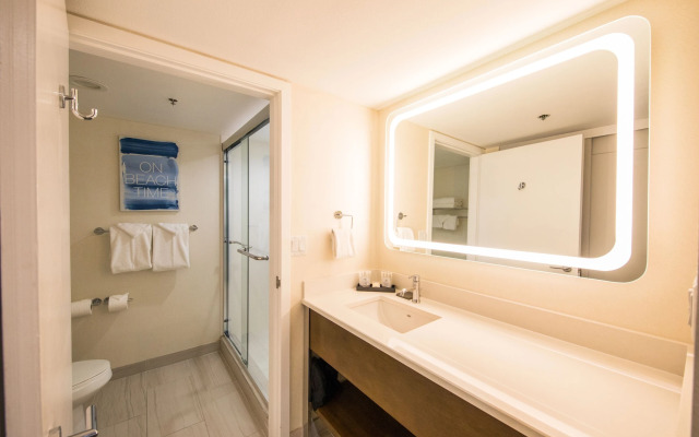 SeaCrest OceanFront Hotel