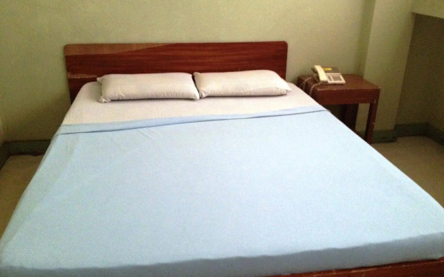 Park Square Inn
