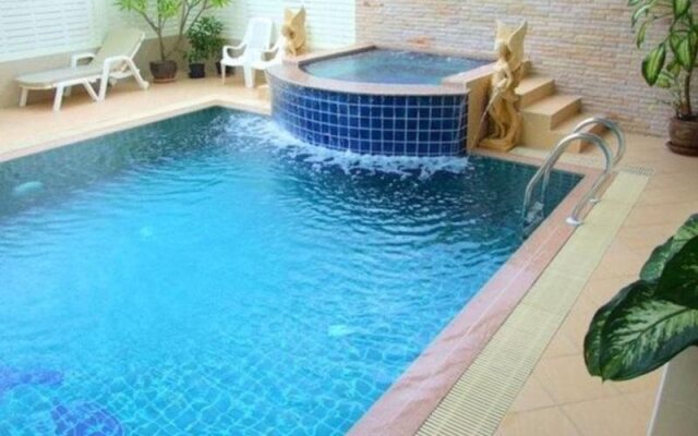 Sukwilai Hotel