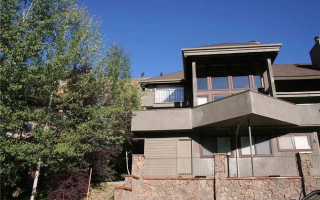 Warm Springs Collection by Alpine Lodging